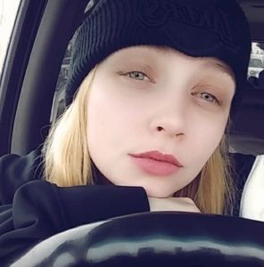 Meet your Posher, Savannah